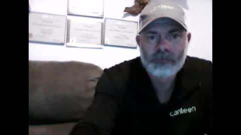 idkwhyidothis348732 online show from 01-30-25, 11:33