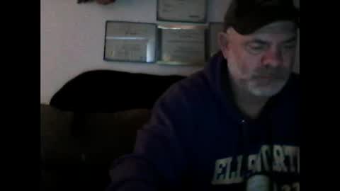 idkwhyidothis348732 online show from 02-16-25, 03:05