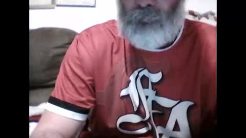 idkwhyidothis348732 online show from 12-17-25, 10:38