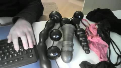 Snapshot of idtravel89 chatting on 01-12-26, 08:58 ... online show from 01-12-26, 08:58