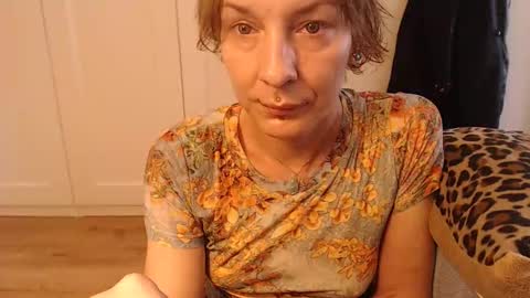 Ifk Donkeys online show from 10-14-25, 05:41