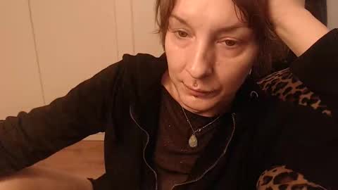 Ifk Donkeys online show from 10-15-25, 05:40