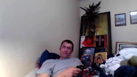 Snapshot of ifoundthegspot chatting on 05-17-26, 05:05 Darthmark420 online show from 05-17-26, 05:05