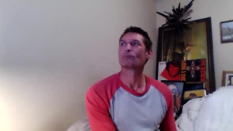 Snapshot of ifoundthegspot chatting on 06-11-26, 09:51 Darthmark420 online show from 06-11-26, 09:51