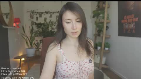 Snapshot of ifyouleave chatting on 02-09-26, 09:24 Belle online show from 02-09-26, 09:24