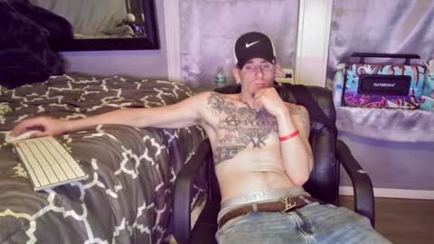 Snapshot of igetherwetter chatting on 01-04-25, 06:52 Amiri Roue online show from 01-04-25, 06:52