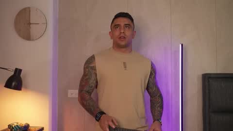 Snapshot of igor_scott chatting on 02-07-26, 01:42 Igor scott online show from 02-07-26, 01:42