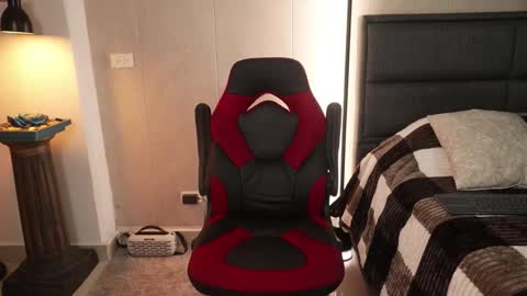 Snapshot of igor_scott chatting on 02-24-26, 02:09 Igor scott online show from 02-24-26, 02:09