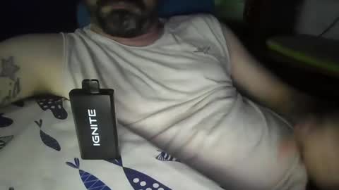 Snapshot of igorargen4 chatting on 10-17-25, 01:42 igorargen4 online show from 10-17-25, 01:42