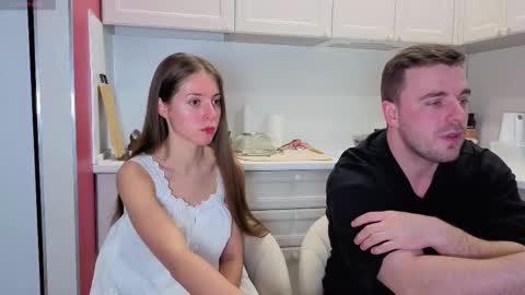 Julia and Mira online show from 10-16-25, 06:53