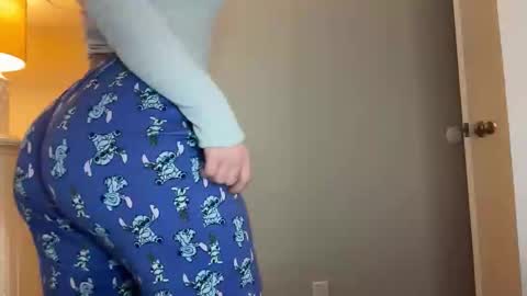 cassie online show from 12-14-25, 09:52