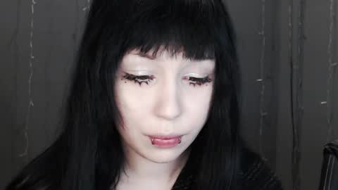 iiiiiiis online show from 03-30-26, 07:37