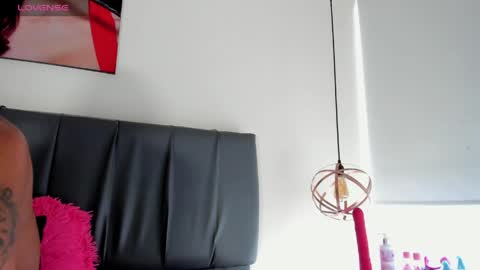 Snapshot of iisabella_noa chatting on 06-05-26, 12:44 Isabella online show from 06-05-26, 12:44