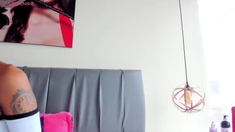 Snapshot of iisabella_noa chatting on 06-09-26, 12:39 Isabella online show from 06-09-26, 12:39