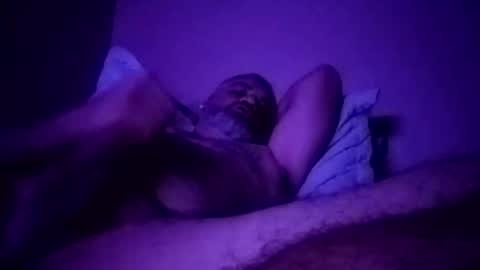 Snapshot of iitlit01 chatting on 01-10-26, 04:25 Lit-Lit online show from 01-10-26, 04:25