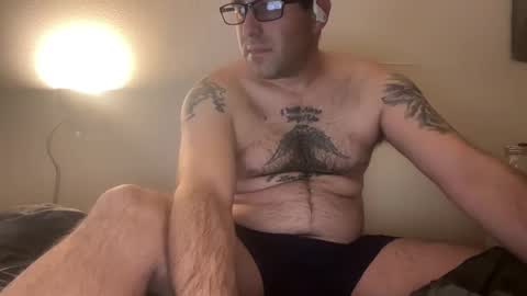 Snapshot of ij1321 chatting on 02-13-26, 02:07 LonelyDad online show from 02-13-26, 02:07