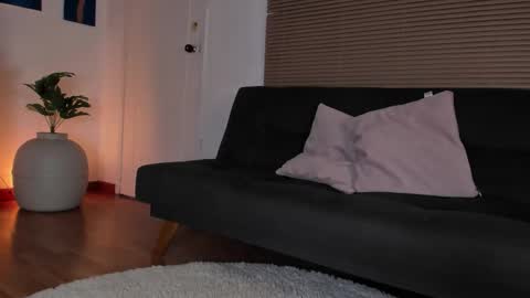 Lua     online show from 01-11-26, 01:32