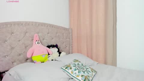 Snapshot of iki_mei chatting on 02-26-25, 04:45 Maria online show from 02-26-25, 04:45