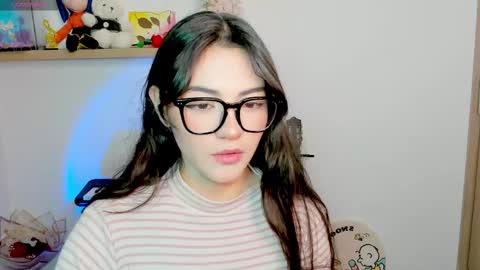 Snapshot of iki_mei chatting on 02-23-26, 10:18 Maria online show from 02-23-26, 10:18