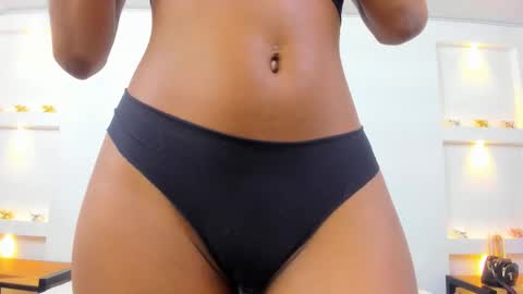 ikia lopez online show from 11-22-25, 05:12