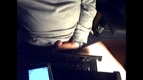 Snapshot of ikissuuuu chatting on 03-16-26, 02:54 ikissuuuu online show from 03-16-26, 02:54