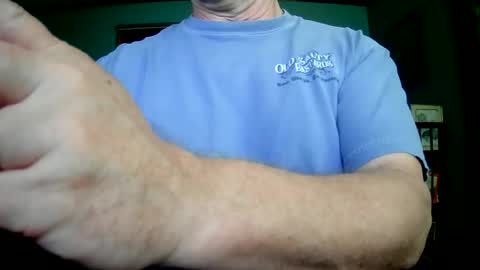 Snapshot of il_undercover chatting on 05-24-26, 11:37 il_undercover online show from 05-24-26, 11:37