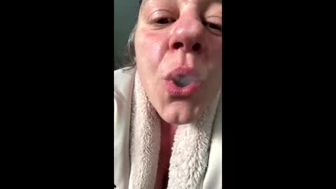 ilanamumma online show from 06-10-26, 07:46