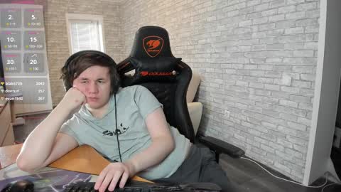 Snapshot of iliaskrislove chatting on 03-04-25, 12:33 iliaskris online show from 03-04-25, 12:33