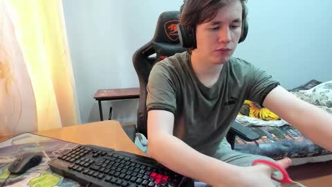 Snapshot of iliaskrislove chatting on 09-13-25, 05:40 iliaskris online show from 09-13-25, 05:40