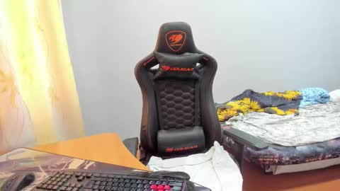 Snapshot of iliaskrislove chatting on 09-19-25, 06:59 iliaskris online show from 09-19-25, 06:59