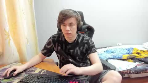 Snapshot of iliaskrislove chatting on 09-26-25, 01:37 iliaskris online show from 09-26-25, 01:37