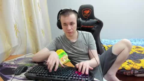 Snapshot of iliaskrislove chatting on 10-16-25, 02:07 iliaskris online show from 10-16-25, 02:07