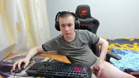 Snapshot of iliaskrislove chatting on 10-18-25, 05:46 iliaskris online show from 10-18-25, 05:46