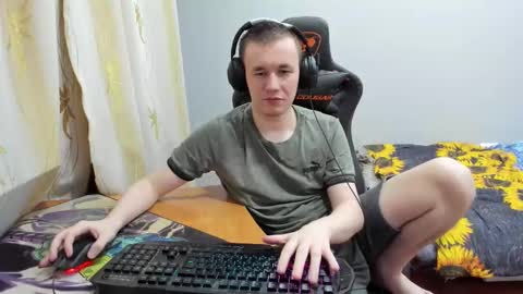 Snapshot of iliaskrislove chatting on 10-24-25, 01:24 iliaskris online show from 10-24-25, 01:24