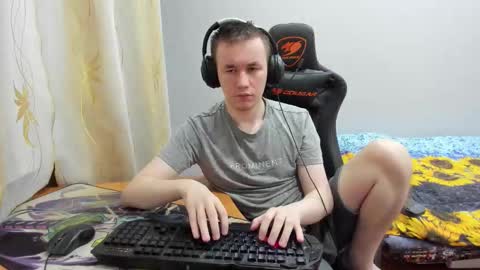 Snapshot of iliaskrislove chatting on 10-28-25, 12:14 iliaskris online show from 10-28-25, 12:14