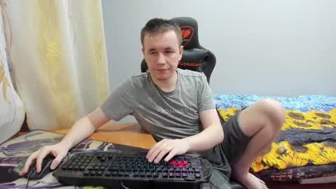 Snapshot of iliaskrislove chatting on 10-28-25, 12:19 iliaskris online show from 10-28-25, 12:19