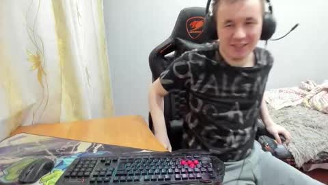 Snapshot of iliaskrislove chatting on 11-06-25, 01:12 iliaskris online show from 11-06-25, 01:12