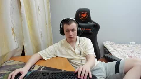 Snapshot of iliaskrislove chatting on 11-10-25, 10:20 iliaskris online show from 11-10-25, 10:20