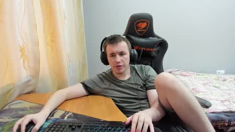 Snapshot of iliaskrislove chatting on 11-13-25, 10:36 iliaskris online show from 11-13-25, 10:36