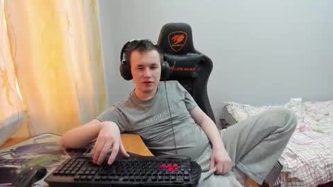 Snapshot of iliaskrislove chatting on 11-27-25, 07:43 iliaskris online show from 11-27-25, 07:43