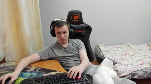 Snapshot of iliaskrislove chatting on 11-29-25, 11:13 iliaskris online show from 11-29-25, 11:13