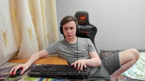 Snapshot of iliaskrislove chatting on 06-05-26, 12:06 iliaskris online show from 06-05-26, 12:06
