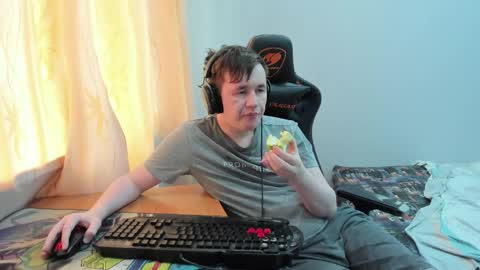 Snapshot of iliaskrislove chatting on 06-05-26, 12:22 iliaskris online show from 06-05-26, 12:22