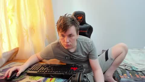 Snapshot of iliaskrislove chatting on 06-17-26, 08:39 iliaskris online show from 06-17-26, 08:39