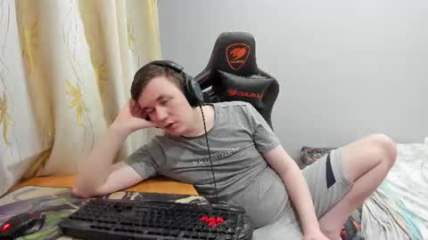 Snapshot of iliaskrislove chatting on 06-17-26, 08:43 iliaskris online show from 06-17-26, 08:43