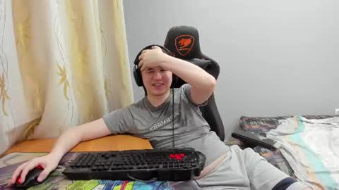 Snapshot of iliaskrislove chatting on 06-20-26, 11:29 iliaskris online show from 06-20-26, 11:29
