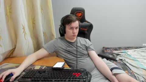 Snapshot of iliaskrislove chatting on 06-26-26, 06:23 iliaskris online show from 06-26-26, 06:23