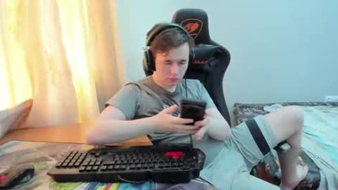 Snapshot of iliaskrislove chatting on 06-27-26, 07:24 iliaskris online show from 06-27-26, 07:24