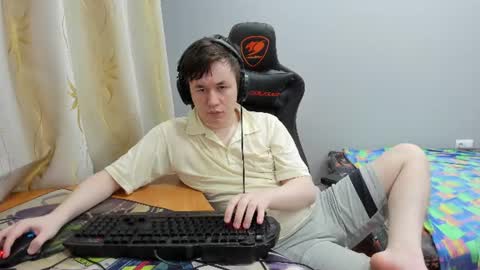 Snapshot of iliaskrislove chatting on 07-13-26, 10:01 iliaskris online show from 07-13-26, 10:01