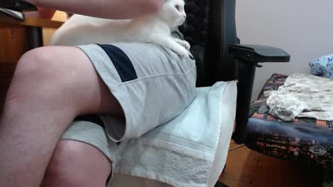 Snapshot of iliaskrisloveee chatting on 09-09-25, 10:04 lord online show from 09-09-25, 10:04